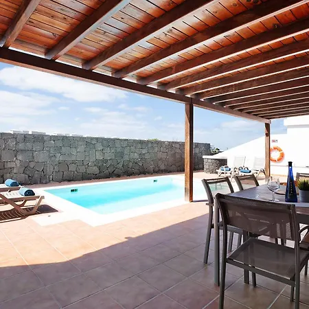 Rubi Holiday home *